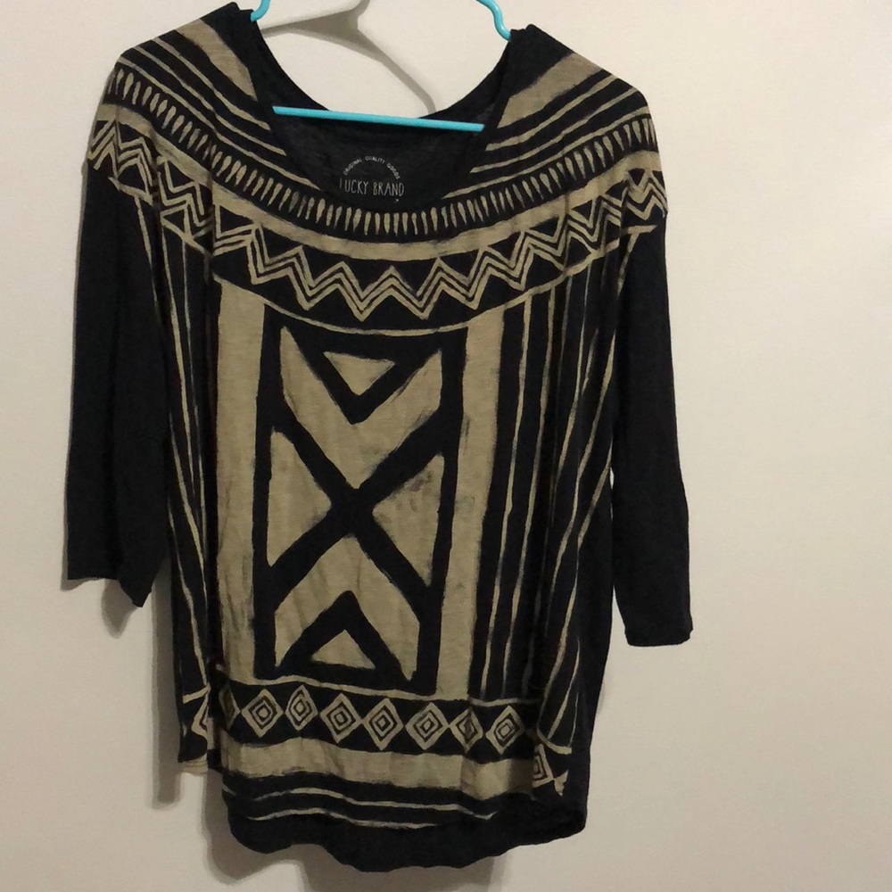 3/4 sleeve shirt